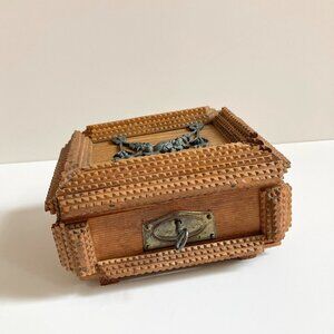 Vintage Wooden Keepsake Box